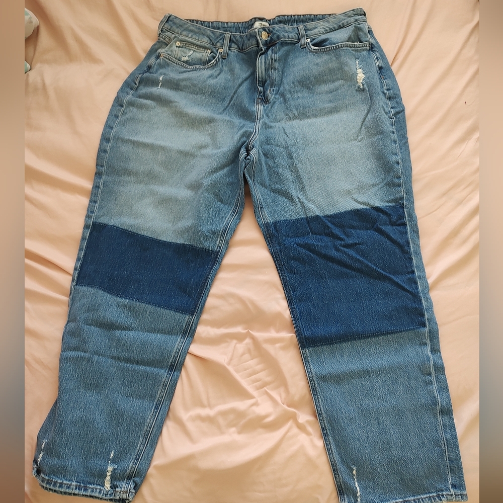 Forever 21 Two Toned Blue Denim Jeans